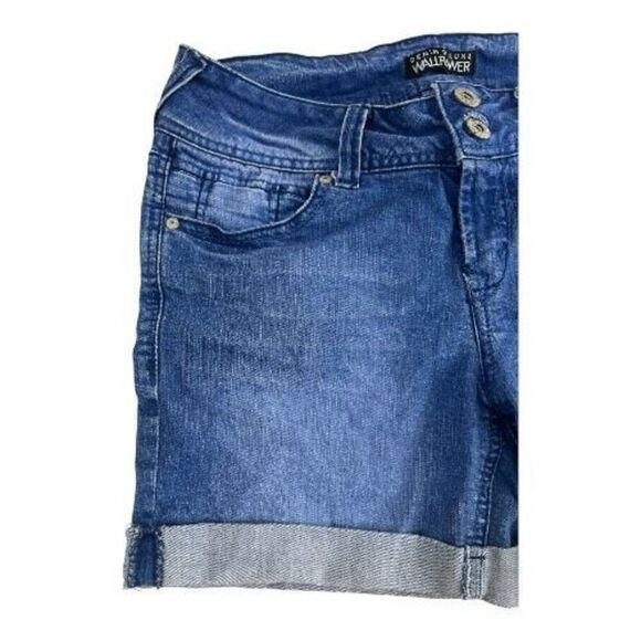 Wallflower Women Blue Denim Shorts Juniors Size 7 Embroidered Cuffed Stretch - Picture 3 of 12